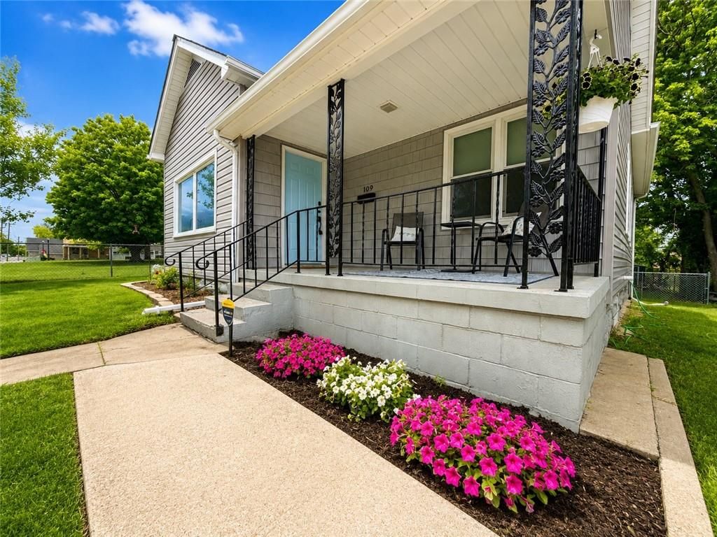 Photo of 109 Broad Street, Warrensburg, MO 64093 (MLS # 2618701)