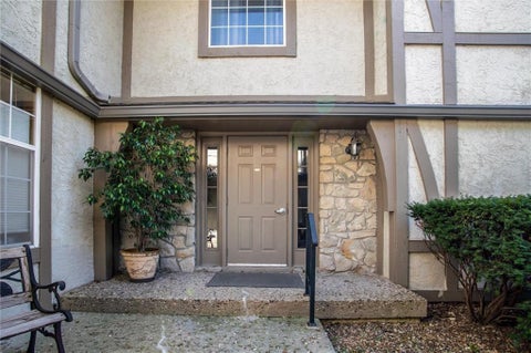 Photo of 1205 NW Village Drive #D, Blue Springs, MO 64015 (MLS # 2639315)