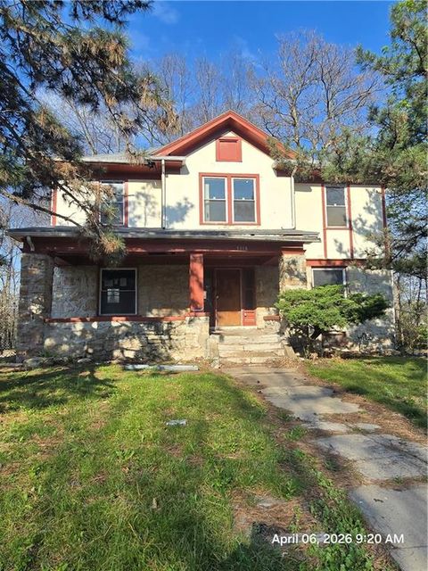 Photo of 5018 Euclid Street, Kansas City, MO 64130 (MLS # 2616415)