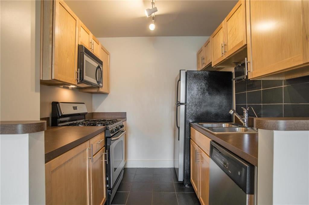 600 E 8th Street 5o