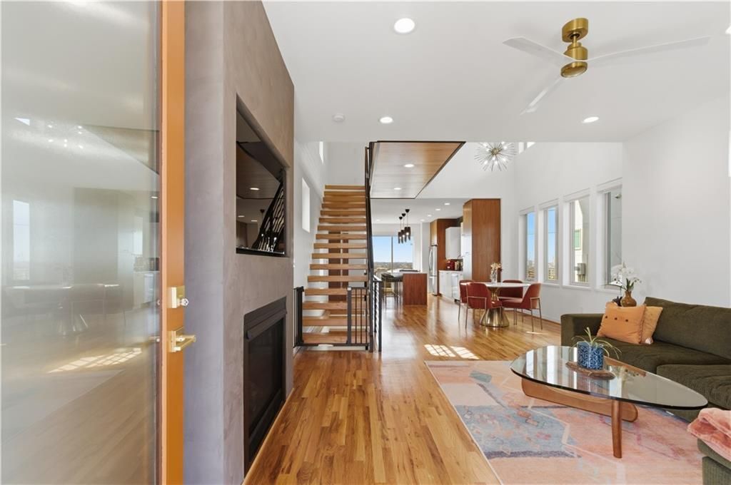 Photo of 1812 Mercier Street, Kansas City, MO 64108 (MLS # 2607489)