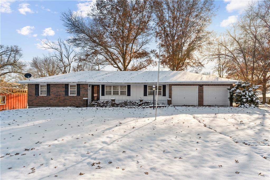 502 Crest Drive