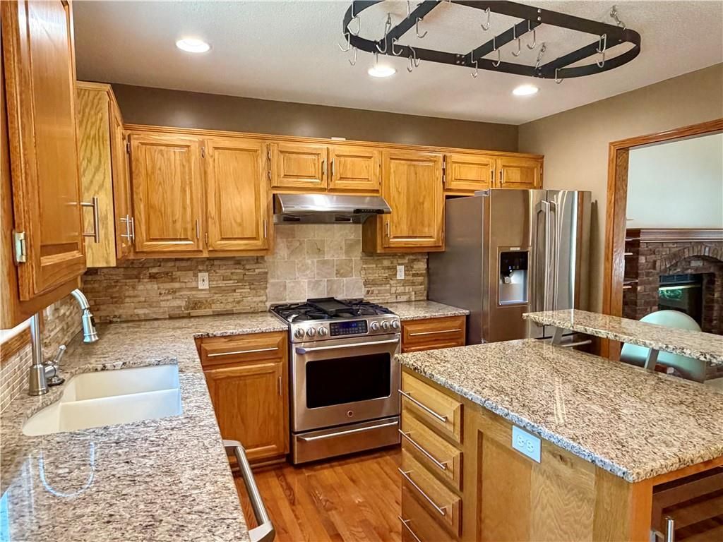 Photo of 204 NE 6th Street, Blue Springs, MO 64014 (MLS # 2618412)