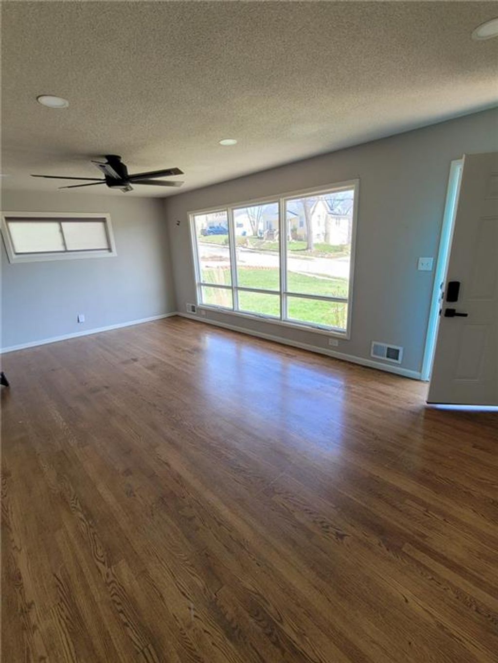 Photo of 508 N Morse Avenue, Liberty, MO 64068 (MLS # 2615518)