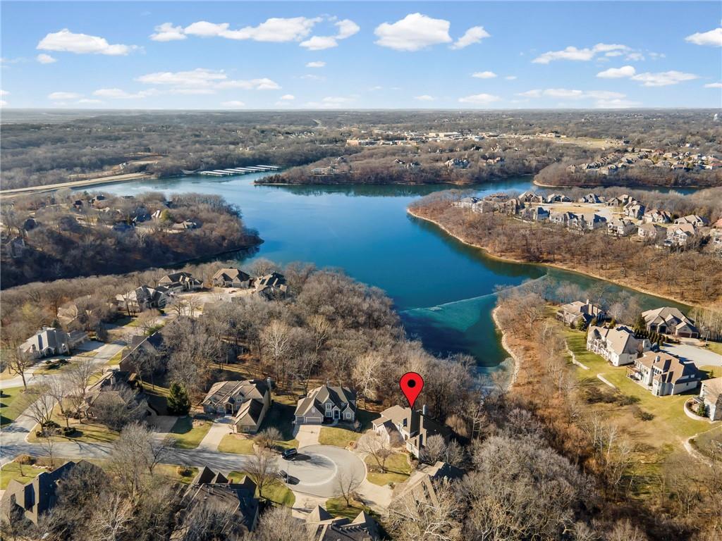 5757 NW HICKORY Court