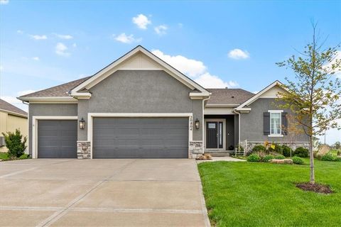 MLS: 2612303