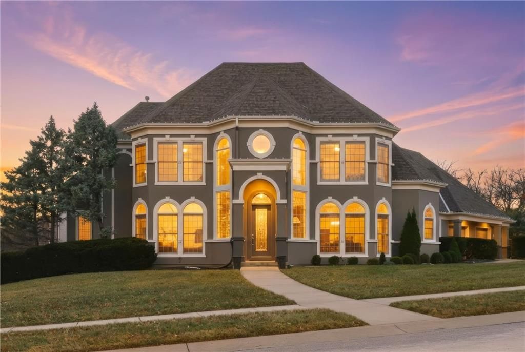 Photo of 1581 Sugar Maple Lane, Liberty, MO 64068 (MLS # 2594299)