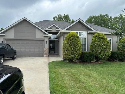 8643 N Myrtle Avenue, Kansas City, MO 64156 - #: 2559735