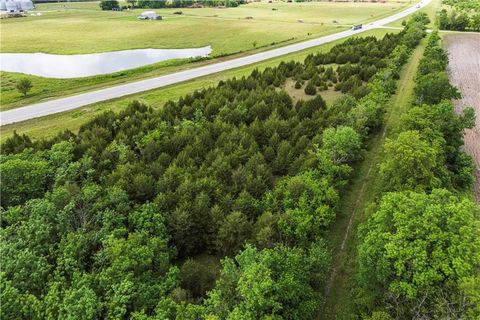 Tiny photo for 3068 HWY 169 Highway, Liberty, KS 67351 (MLS # 2622480)