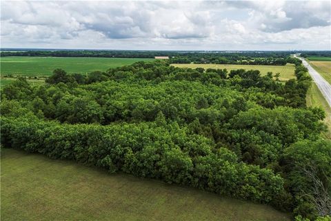 Tiny photo for 3068 HWY 169 Highway, Liberty, KS 67351 (MLS # 2622480)