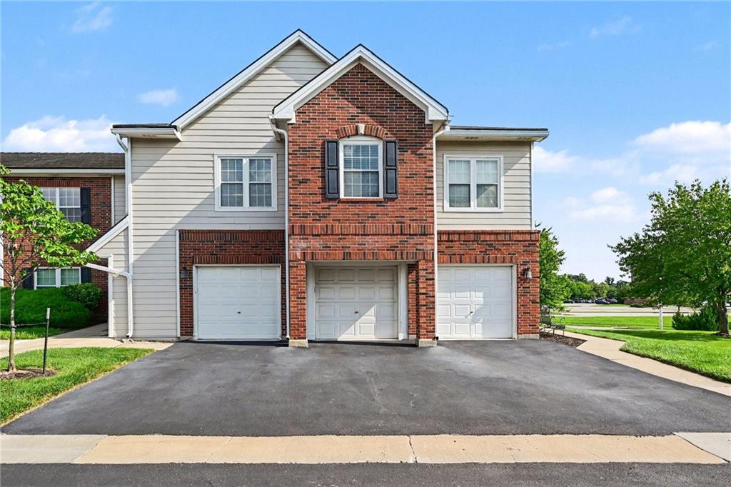 11607 Tomahawk Creek Parkway J
