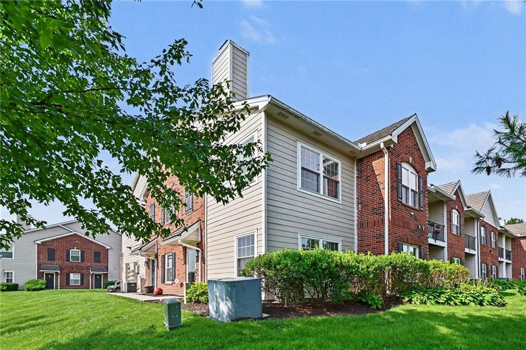 11607 Tomahawk Creek Parkway J