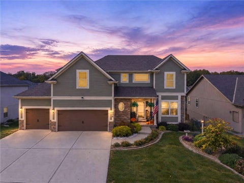 Photo of 406 Buck Court, Kearney, MO 64060 (MLS # 2647281)
