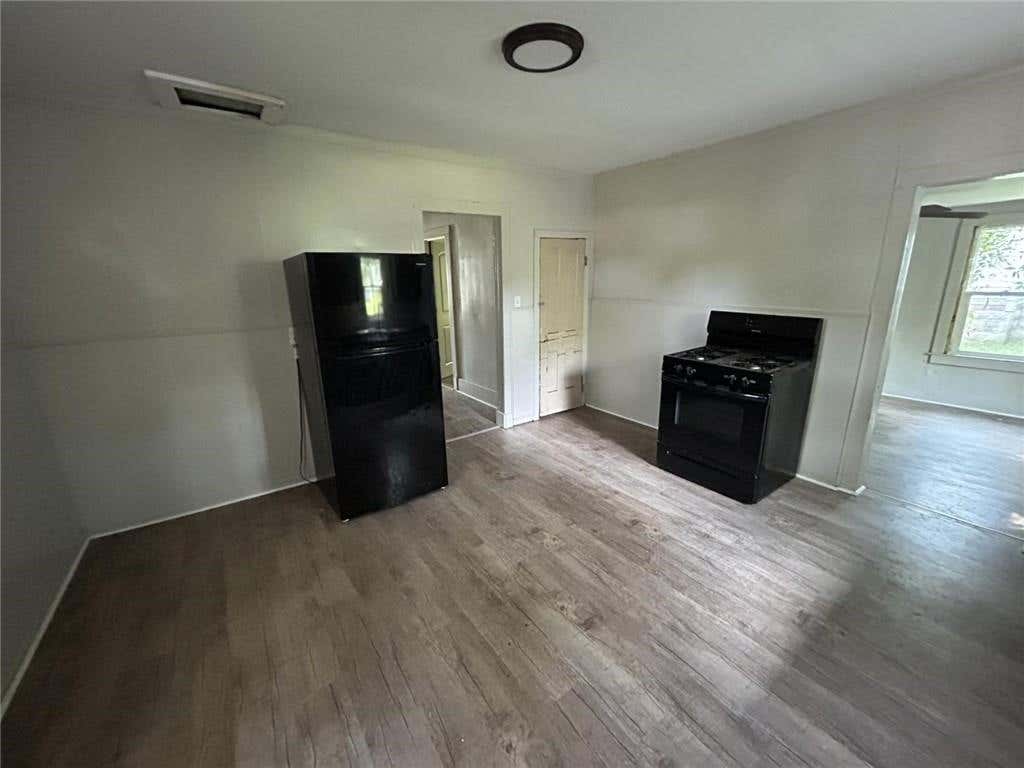 Photo of 714 W 2nd Street, Webb City, MO 64870 (MLS # 2635242)