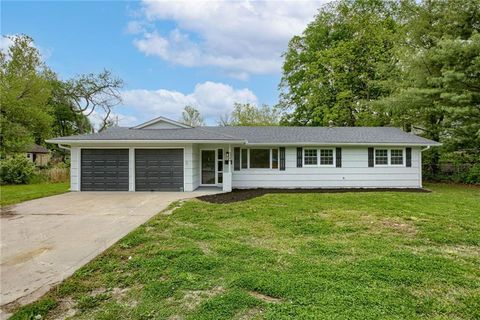 319 W Morse Avenue, Bonner Springs, KS 66012 - MLS#: 2550137