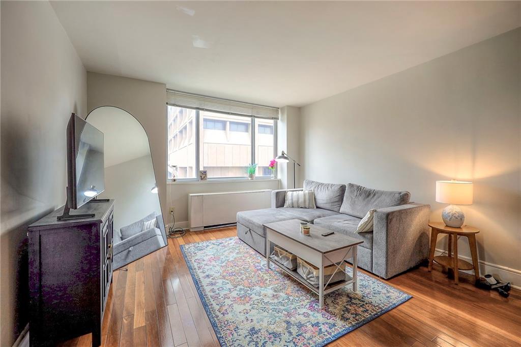600 E 8th Street 4T