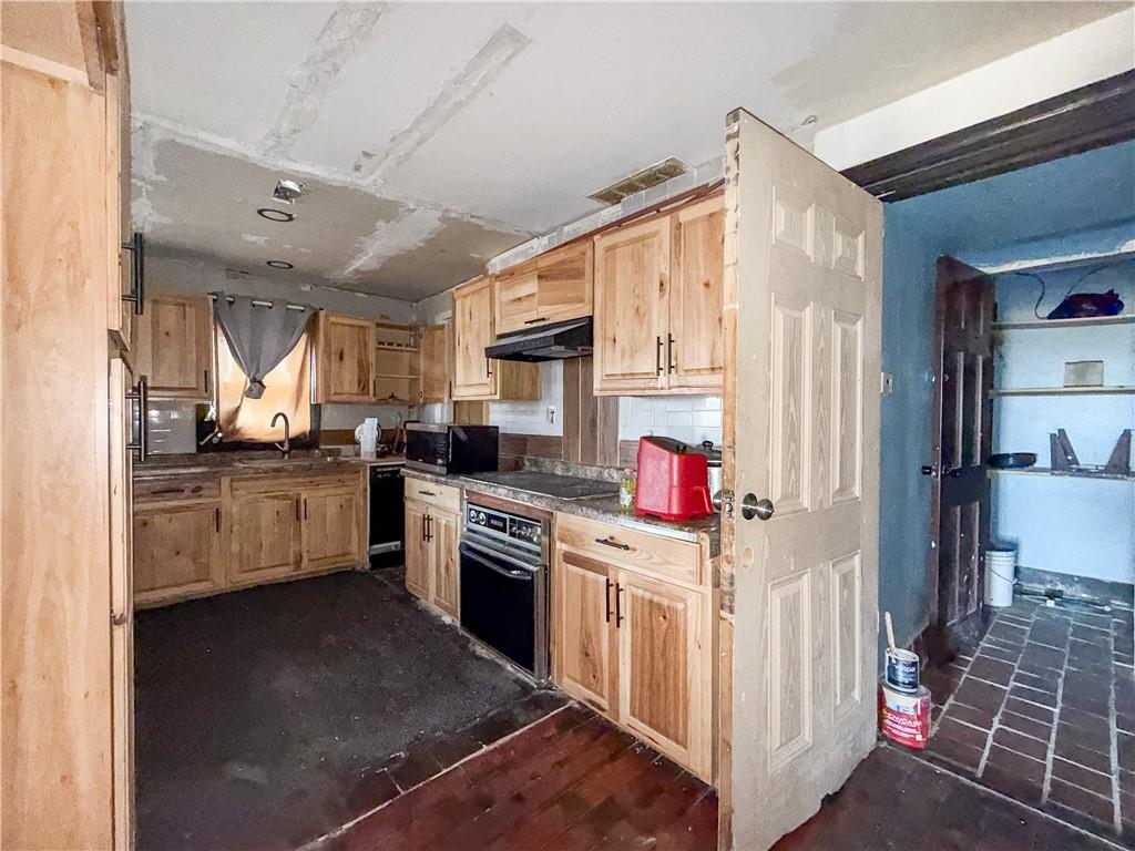 3403 SW Christie Lane Road