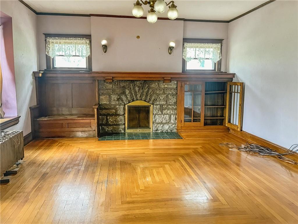 316 E Doniphan Street