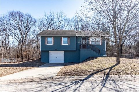 208 SE 51 Road, Warrensburg, MO 64093 - #: 2533030