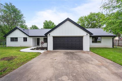 MLS: 2615078