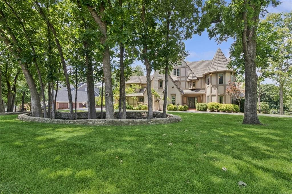 8320 Maplewood Lane