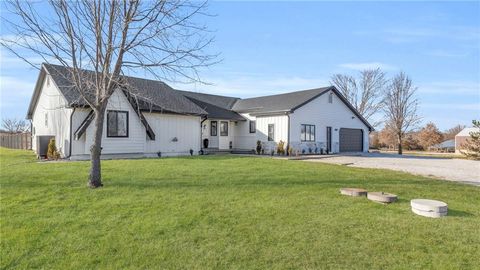 4858 Old 59 Highway Baldwin City KS 66006