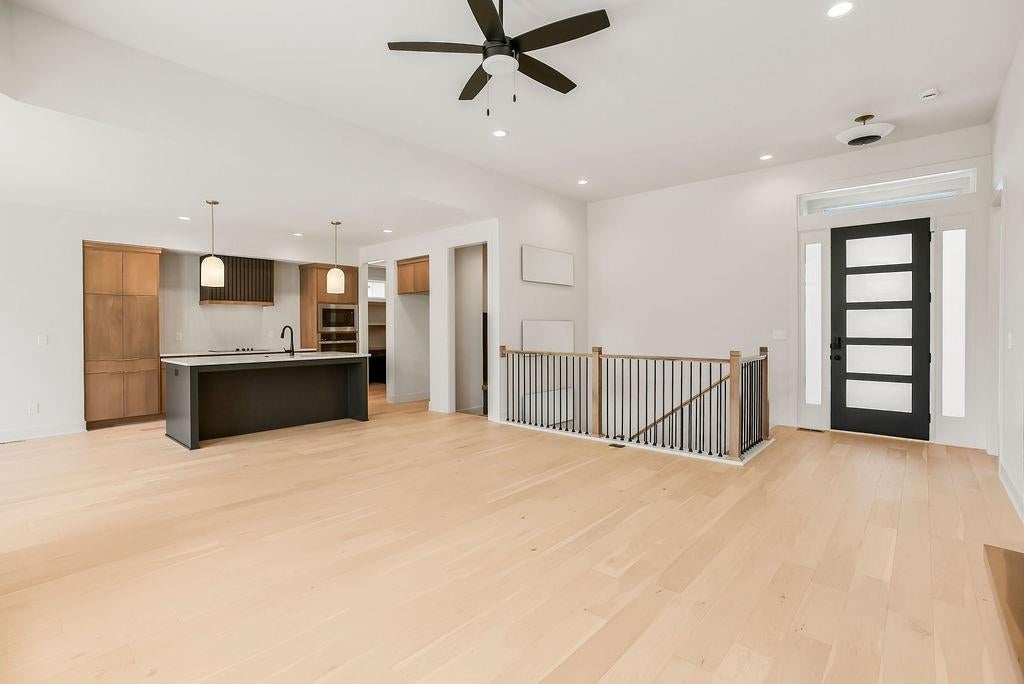 15637 W 165th Street