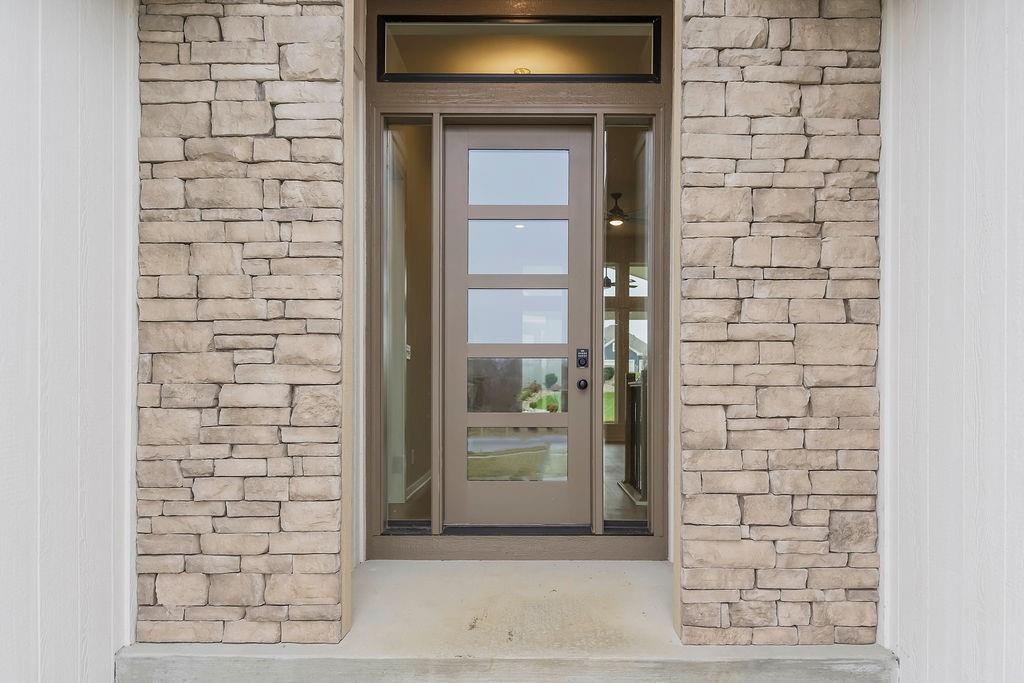 15637 W 165th Street