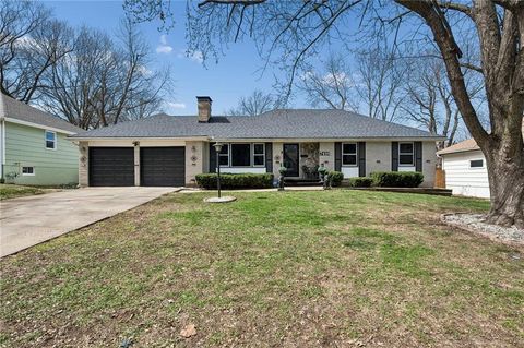 7416 Hardy Avenue Raytown MO 64133