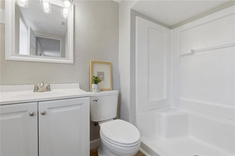 Tiny photo for 1232 OLD MANOR Road, Liberty, MO 64068 (MLS # 2608013)