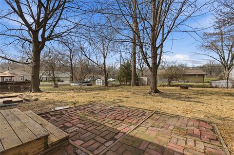 Tiny photo for 1232 OLD MANOR Road, Liberty, MO 64068 (MLS # 2608013)
