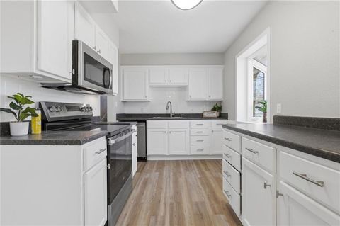 Tiny photo for 1232 OLD MANOR Road, Liberty, MO 64068 (MLS # 2608013)