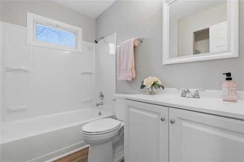 Tiny photo for 1232 OLD MANOR Road, Liberty, MO 64068 (MLS # 2608013)