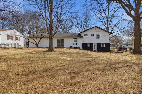 Tiny photo for 1232 OLD MANOR Road, Liberty, MO 64068 (MLS # 2608013)