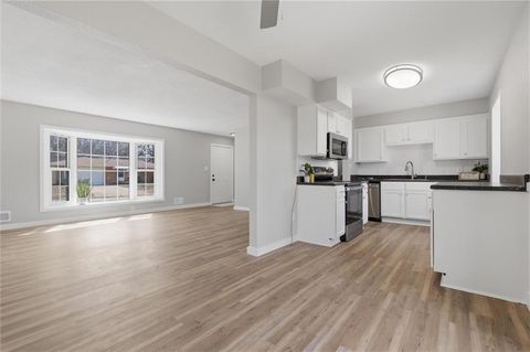 Tiny photo for 1232 OLD MANOR Road, Liberty, MO 64068 (MLS # 2608013)