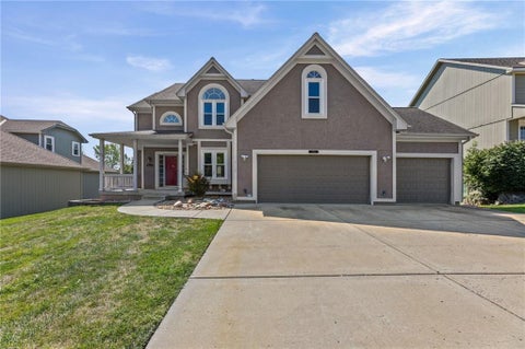 Photo of 8123 NE 74 Terrace, Kansas City, MO 64158 (MLS # 2638114)