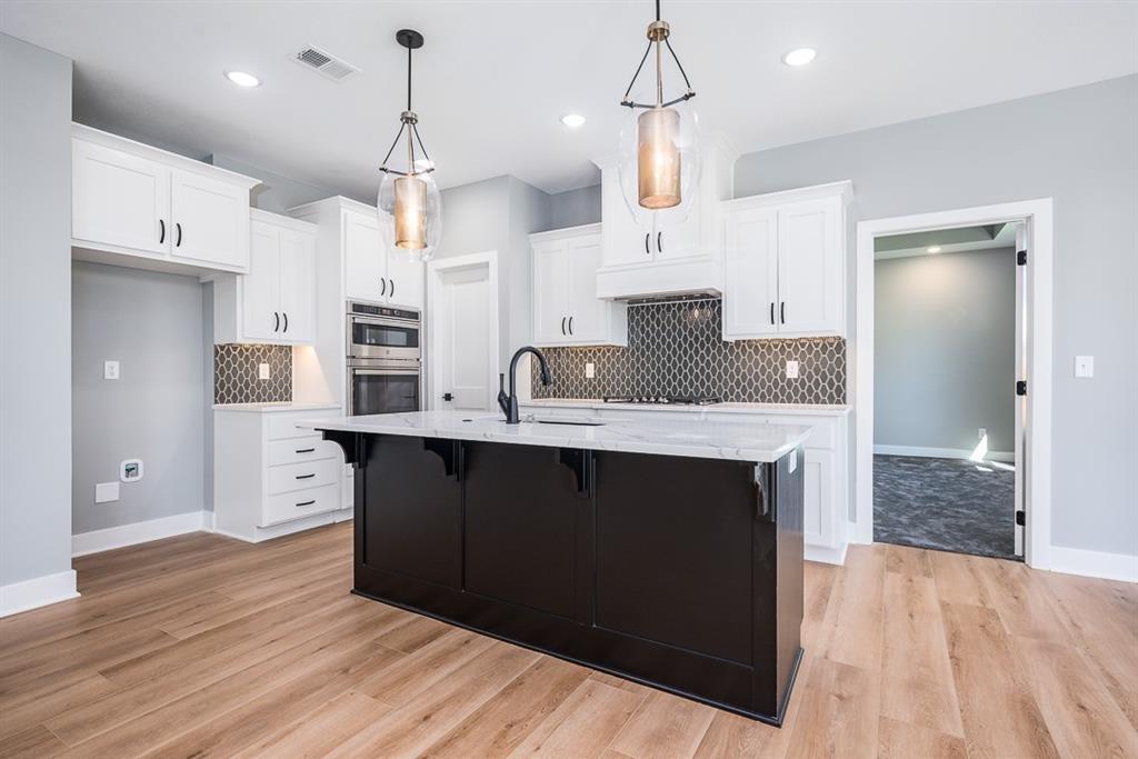 3401 N 129TH Street