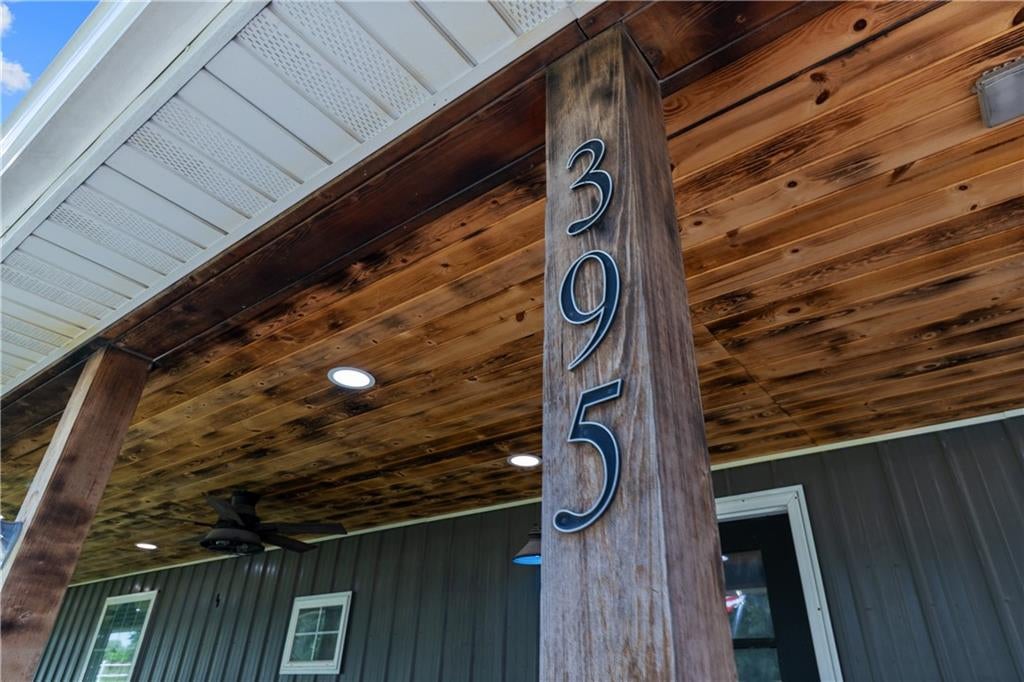 395 NW 1101st Road