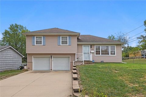 10003 E 78th Street, Raytown, MO 64138 - MLS#: 2579402