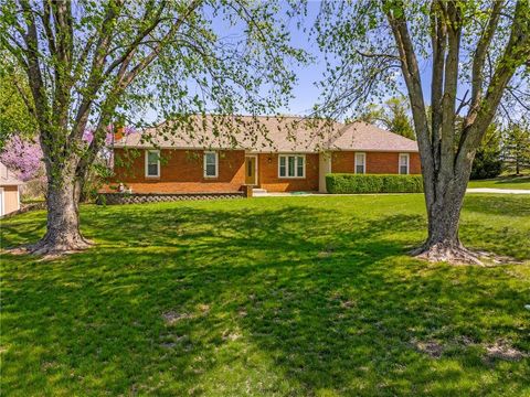9015 Craig Drive, De Soto, KS 66018 - MLS#: 2542721
