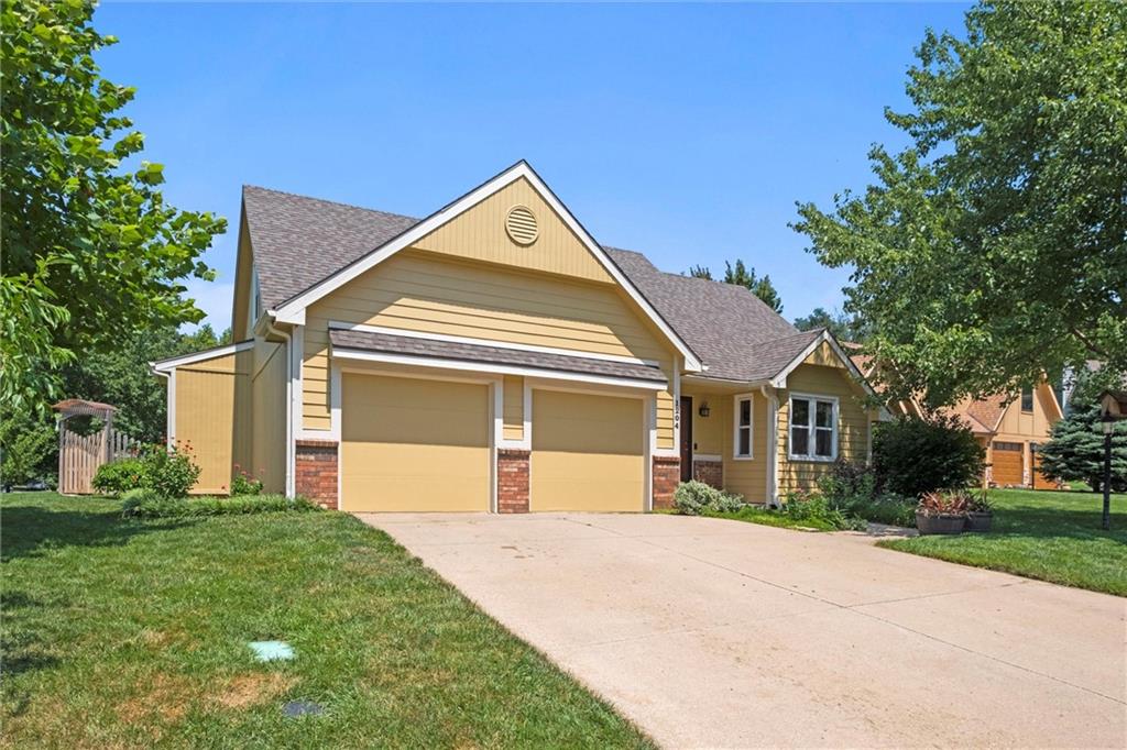 1204 Chadwick Court