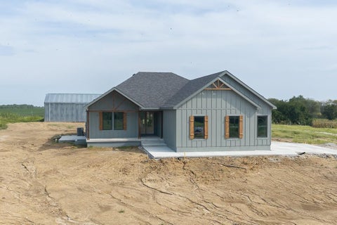 18814 Hollingsworth Road, Tonganoxie, KS 66086 - MLS#: 2614103