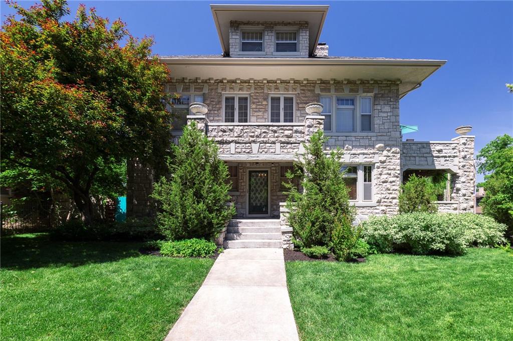 400 W 63rd Street