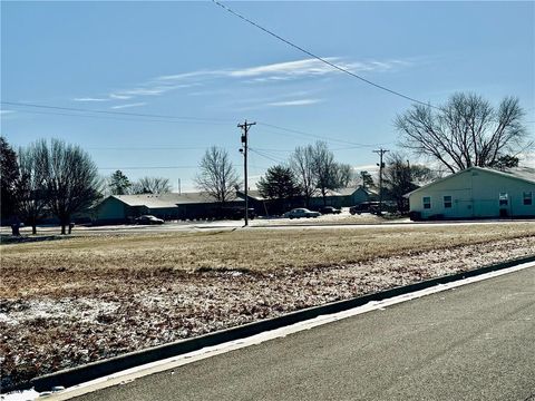 MLS: 2525176