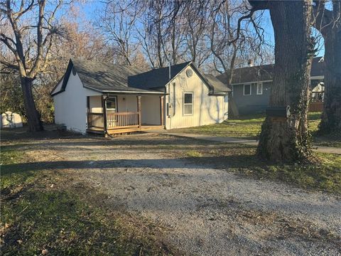 901 Fourth Street Osawatomie KS 66064