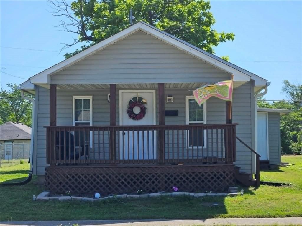 Photo of 915 Euclid Street, Galena, KS 66739 (MLS # 2618270)