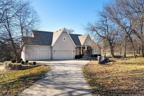 28098 Overbrook Road Paola KS 66071