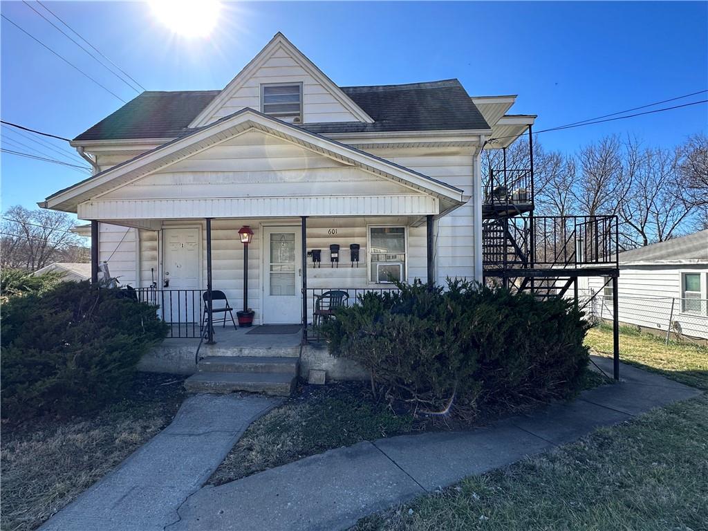 601 W SOUTH Avenue
