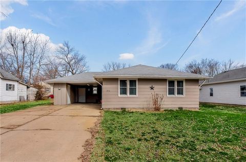 312 W Pine Street, Butler, MO 64730 - MLS#: 2604198