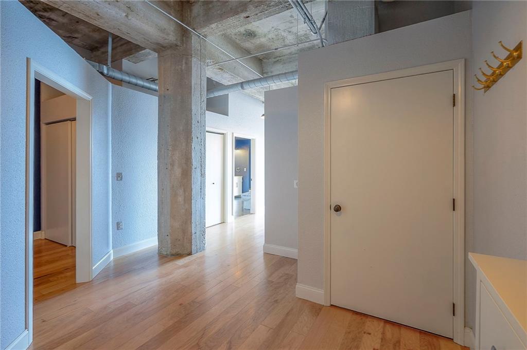 321 W 7th Street 305